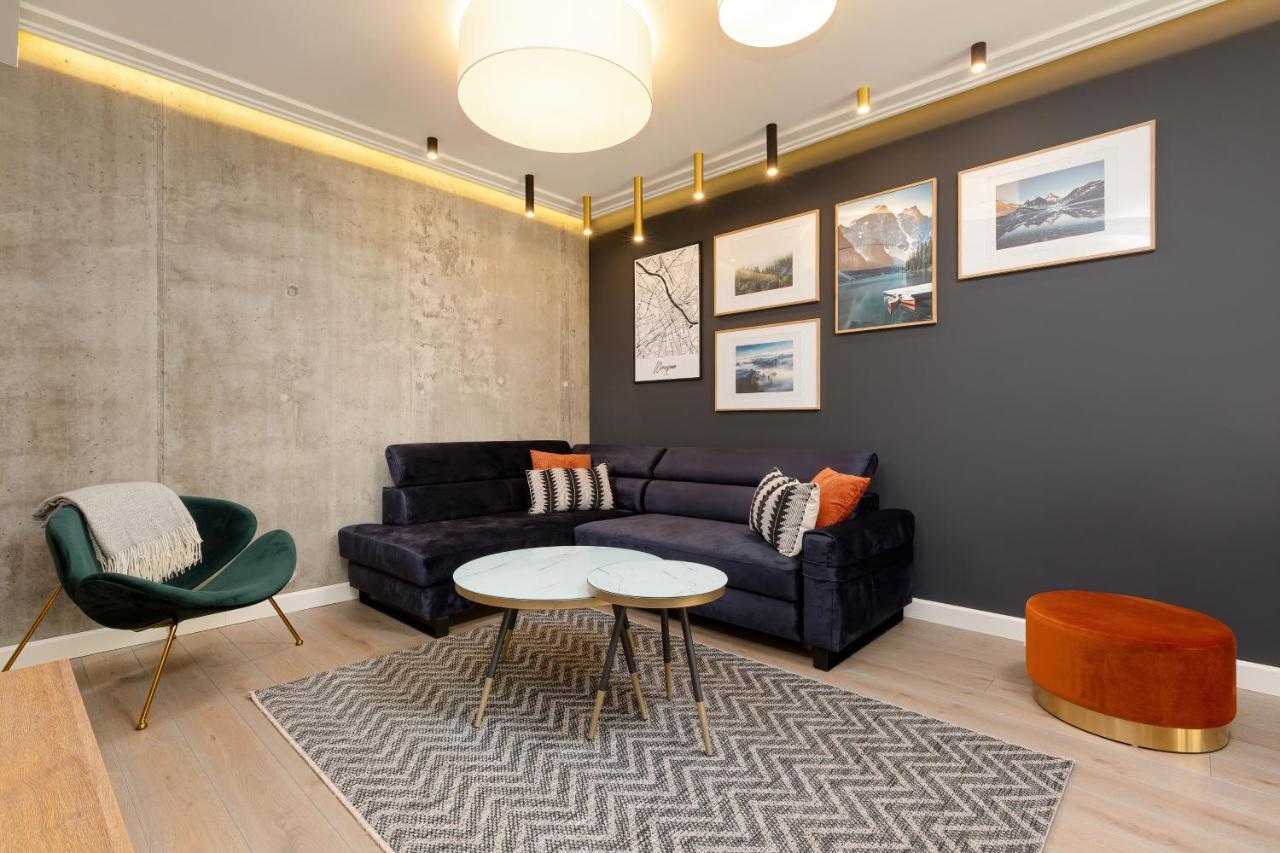 Apartment Forest Club Kabaty By Renters Prestige Варшава Екстериор снимка