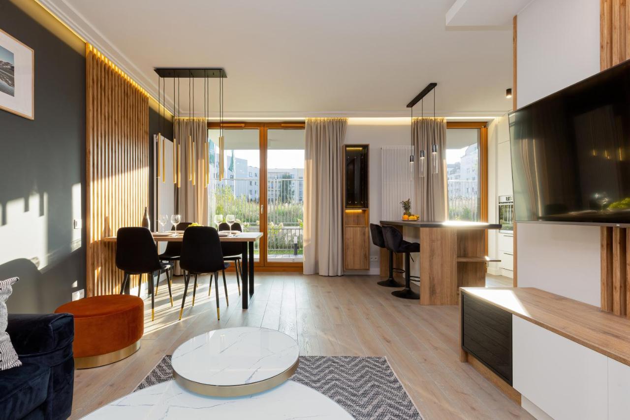 Apartment Forest Club Kabaty By Renters Prestige Варшава Екстериор снимка