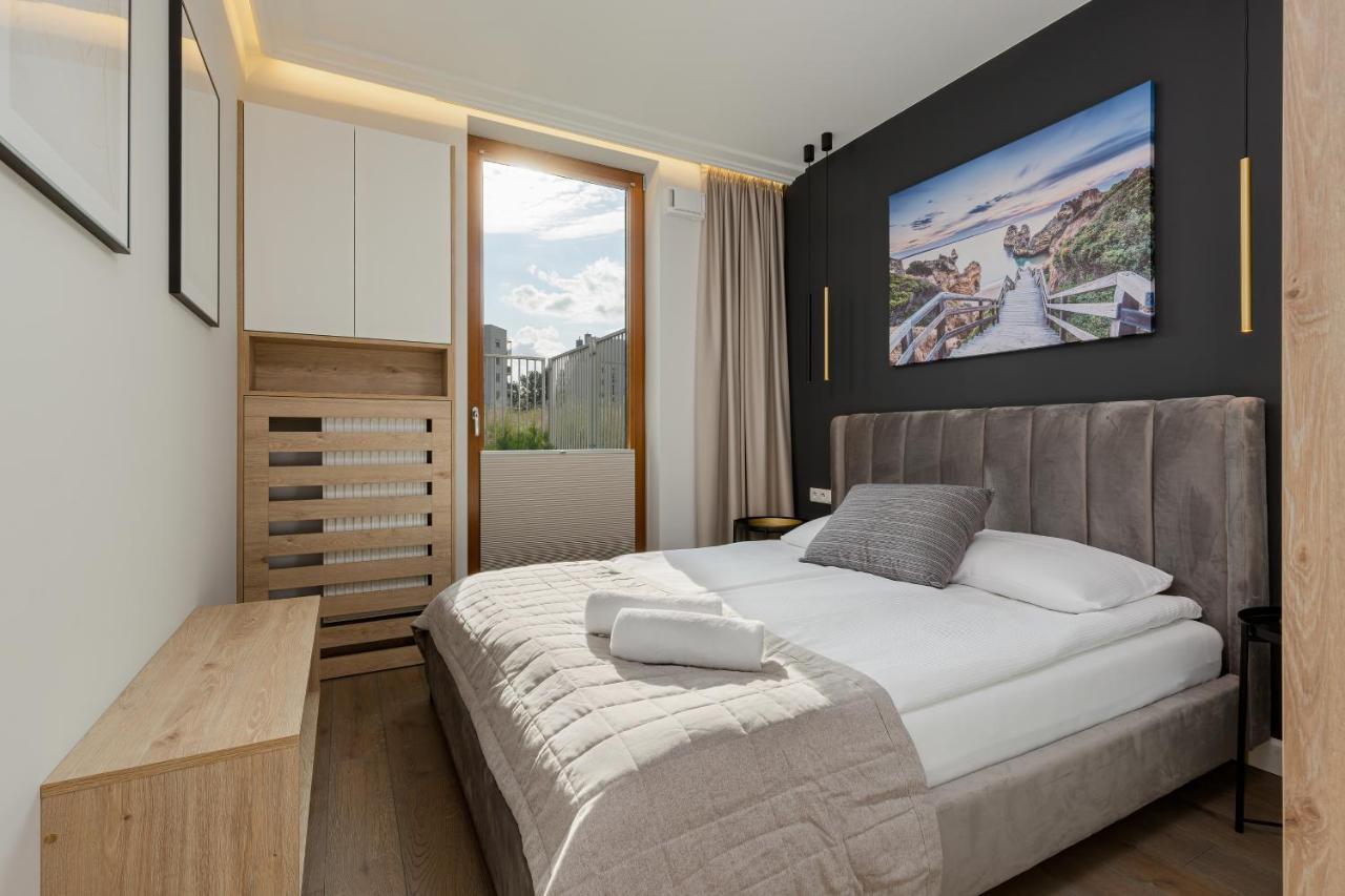 Apartment Forest Club Kabaty By Renters Prestige Варшава Екстериор снимка