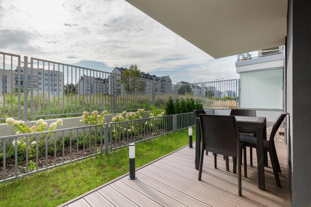 Apartment Forest Club Kabaty By Renters Prestige Варшава Екстериор снимка