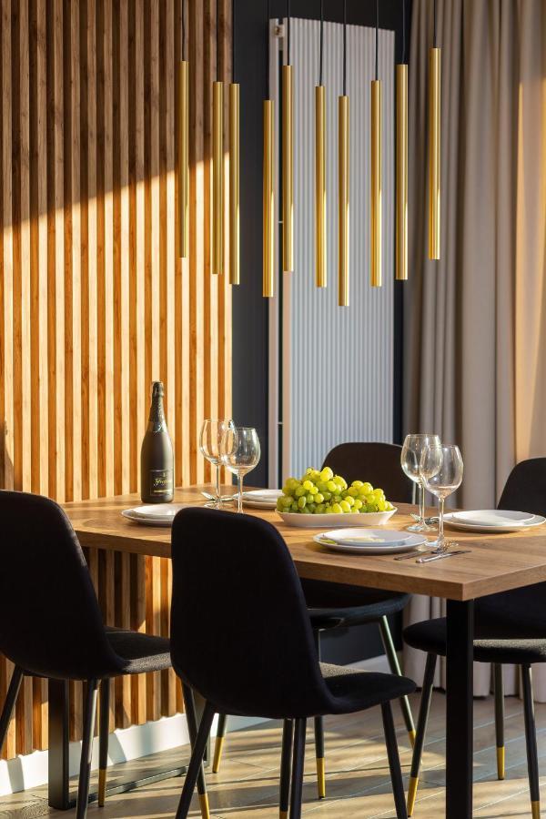 Apartment Forest Club Kabaty By Renters Prestige Варшава Екстериор снимка